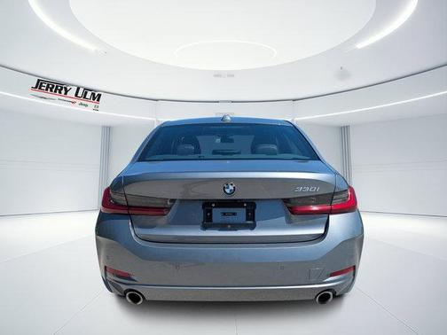 2024 BMW 330 i