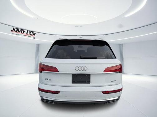 2024 Audi Q5 45 S line quattro Premium