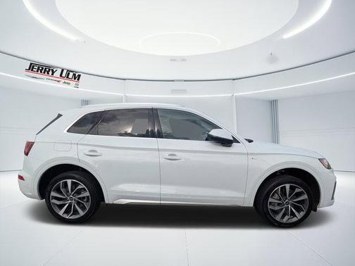 2024 Audi Q5 45 S line quattro Premium