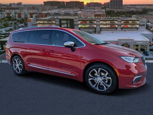 2026 Chrysler Pacifica Pinnacle