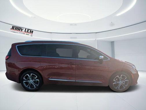 2026 Chrysler Pacifica Pinnacle