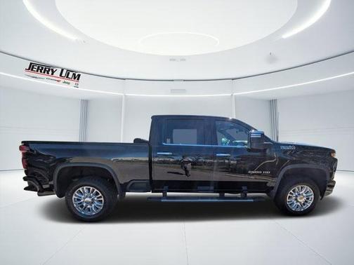 2022 Chevrolet Silverado 2500 High Country