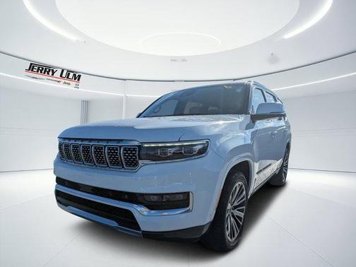 2022 Jeep Grand Wagoneer Series III
