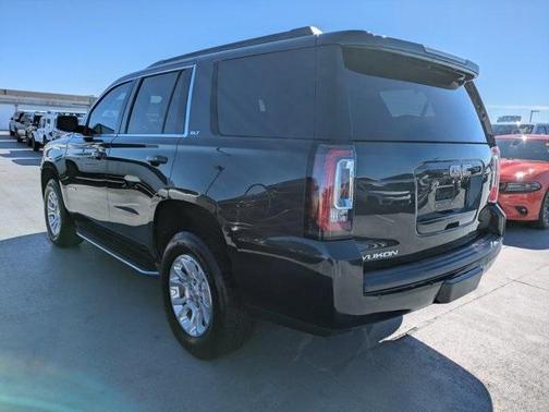 2020 GMC Yukon SLT