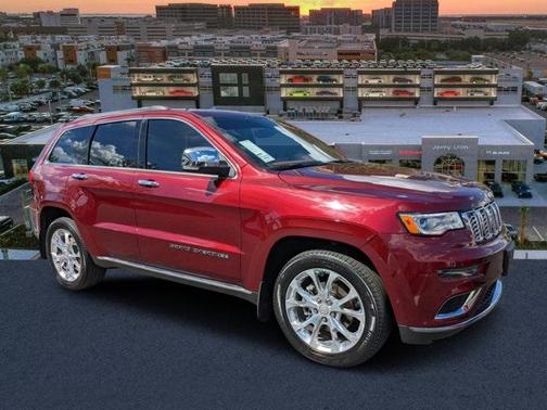 Photo 1 of 30 of 2020 Jeep Grand Cherokee Summit