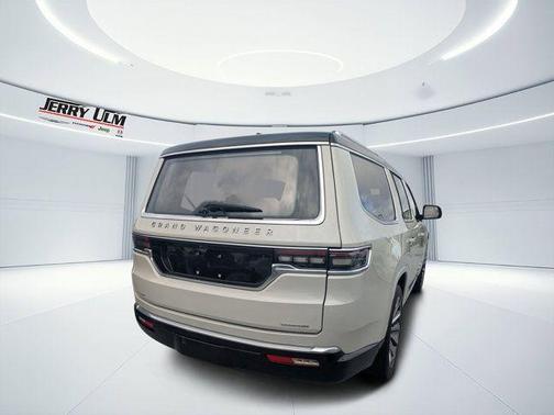 2022 Jeep Grand Wagoneer Series II