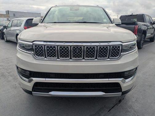 2022 Jeep Grand Wagoneer Series II