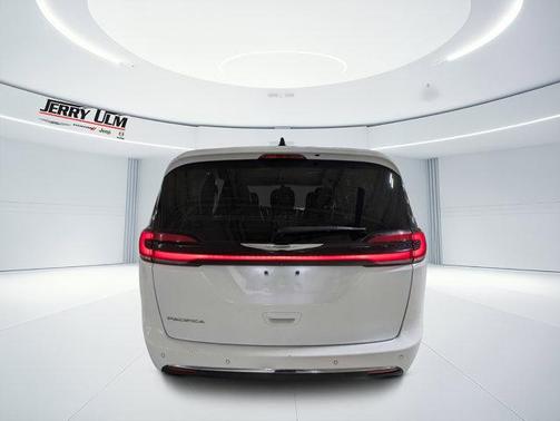 Bright White Clearcoat 2023 Chrysler Pacifica Touring-L