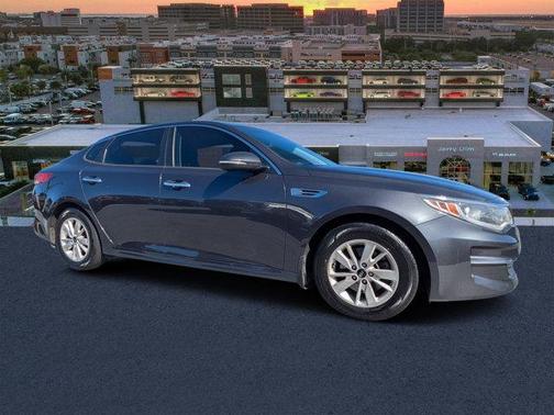 2017 Kia Optima LX