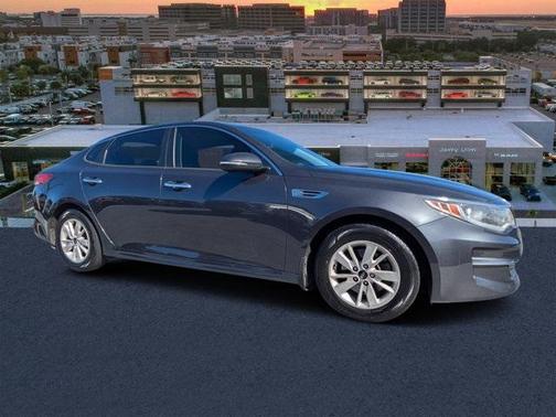2017 Kia Optima LX