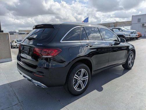 2022 Mercedes-Benz GLC 300 Base 4MATIC
