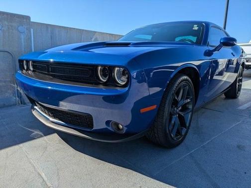 2022 Dodge Challenger SXT