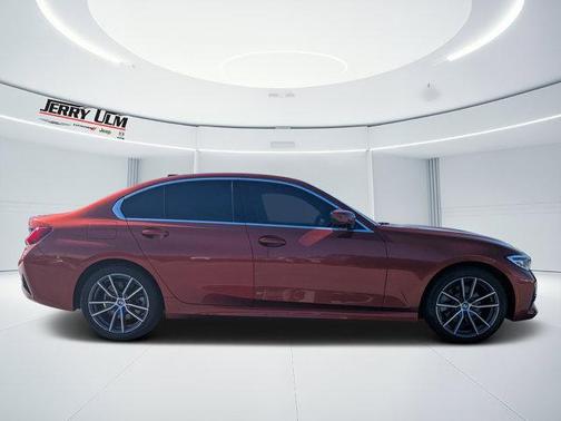 2022 BMW 330 i