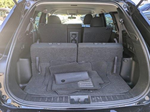 2023 Mitsubishi Outlander ES