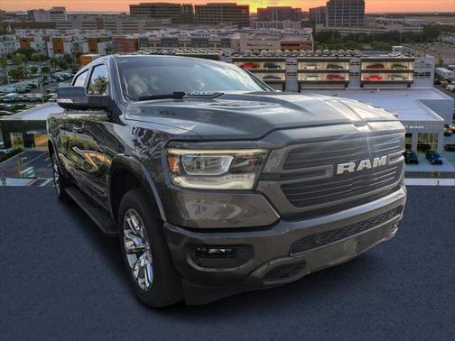 2022 RAM 1500 Laramie Crew Cab 4x4 57' Box