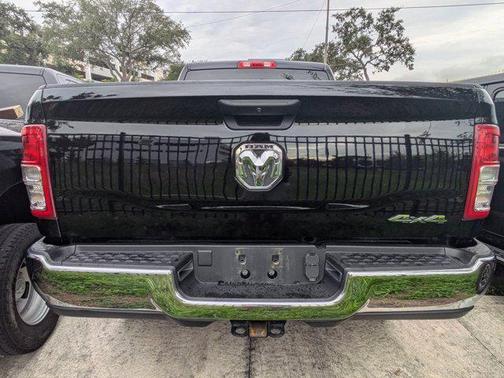 2024 RAM 2500 Big Horn Crew Cab 4x4 64' Box
