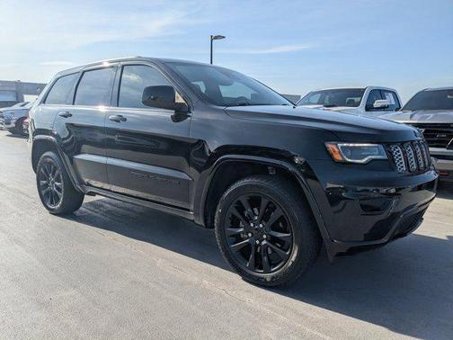2020 Jeep Grand Cherokee Altitude 4X2