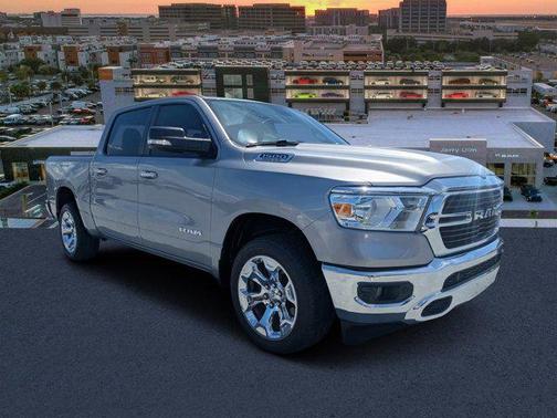 2020 RAM 1500 Big Horn Crew Cab 4x4 57' Box