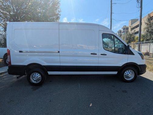 2023 Ford Transit-250 T250 MED RF