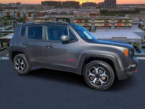 2020 Jeep Renegade Trailhawk