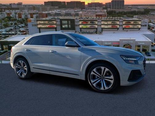 2021 Audi Q8 55 Prestige