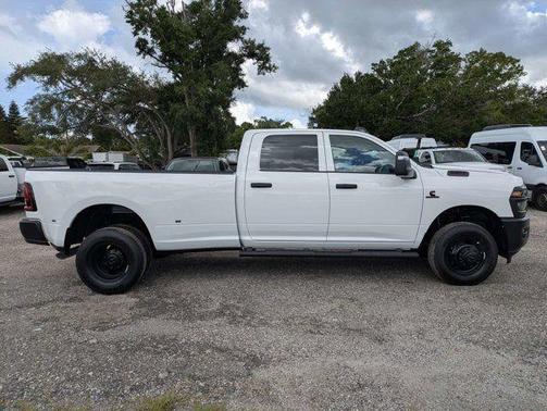 Bright White Clearcoat 2026 RAM 3500 Tradesman