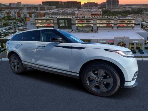 2025 Land Rover Range Rover Velar P250 Dynamic SE