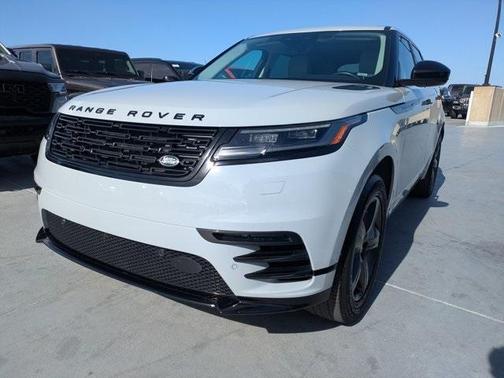 2025 Land Rover Range Rover Velar P250 Dynamic SE