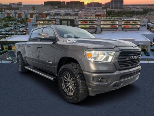 2021 RAM 1500 Big Horn Crew Cab 4x4 57' Box