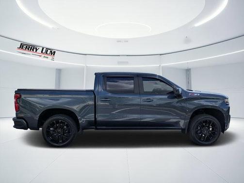 Shadow Gray Metallic 2021 Chevrolet Silverado 1500 RST