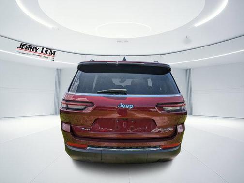 2023 Jeep Grand Cherokee L Laredo