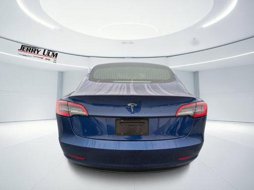 2020 Tesla Model 3 Standard Range