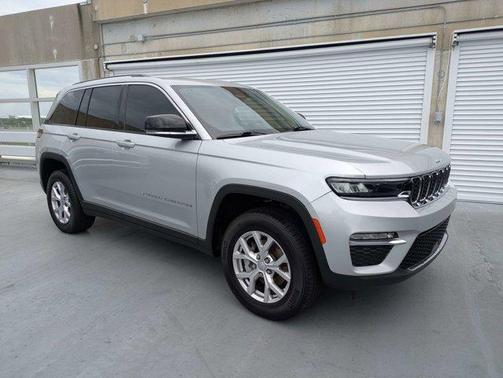 Silver Zynith 2022 Jeep Grand Cherokee Limited