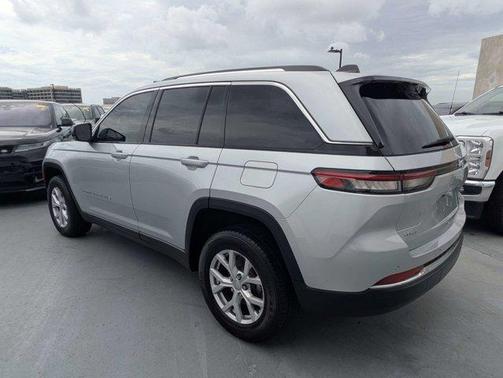 Silver Zynith 2022 Jeep Grand Cherokee Limited