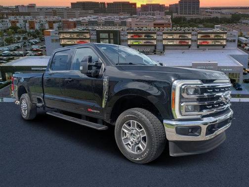 2023 Ford F-350 Lariat Super Duty