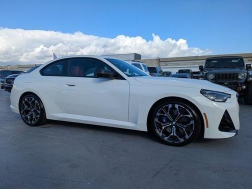 2025 BMW M240 i xDrive