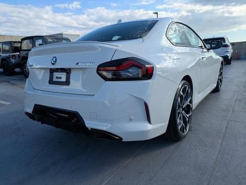 2025 BMW M240 i xDrive