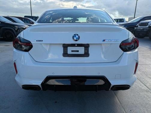 2025 BMW M240 i xDrive