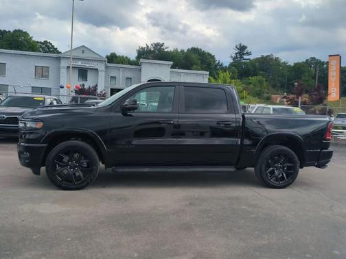 Diamond Black 2026 RAM 1500 Laramie