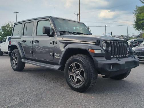 Granite Crystal Clearcoat Metallic 2018 Jeep Wrangler Unlimited Sport