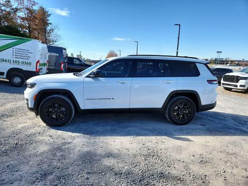 2024 Jeep Grand Cherokee L Laredo