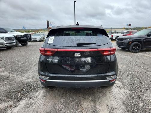 2022 Kia Sportage LX