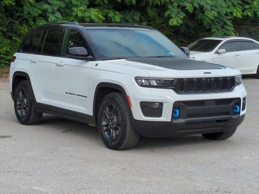 2024 Jeep Grand Cherokee 4xe Trailhawk