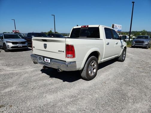 2016 RAM 1500 Laramie
