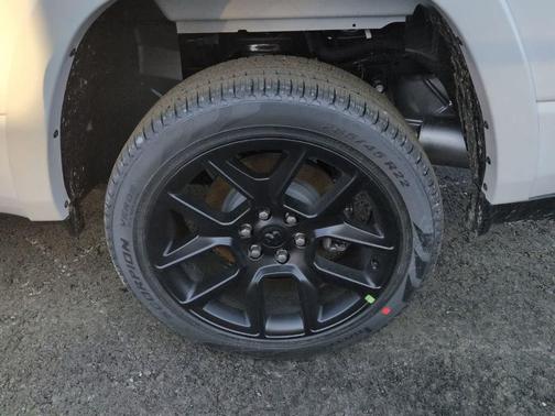 Bright White Clearcoat 2026 RAM 1500 Laramie