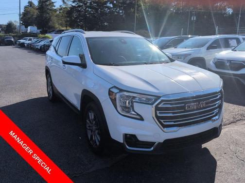 2023 GMC Terrain SLT