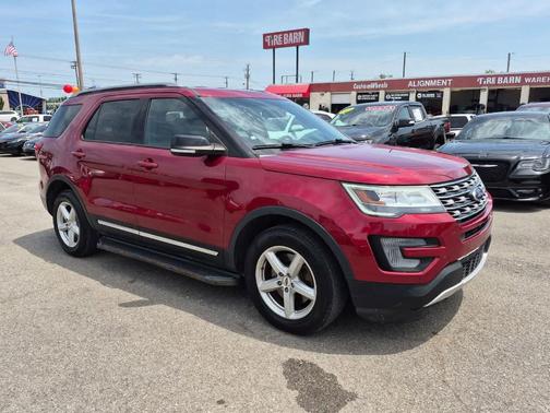 Ruby Red Metallic Tinted Clearcoat 2017 Ford Explorer XLT