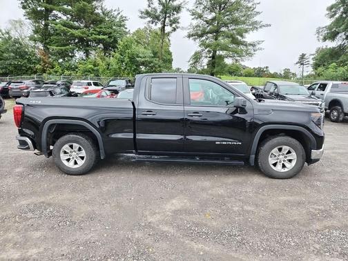 2023 GMC Sierra 1500 Pro