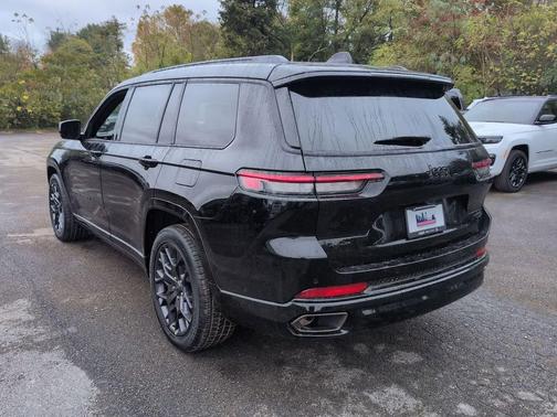 2025 Jeep Grand Cherokee L Summit