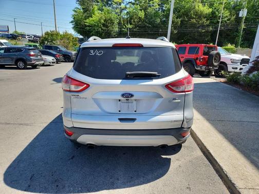 Ingot Silver 2015 Ford Escape SE